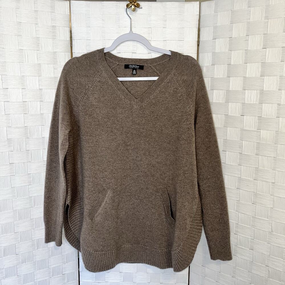 Saks Fifth Avenue 100% Cashmere Knit V-Neck Pullover Sweater Womens Small